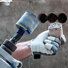 Эксплуатация коронки по бетону для розеток Distar CACC-W T-Бетон Magnet SDS Plus 68 мм