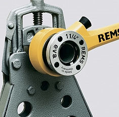 Эксплуатация ручных резьбонарезных клуппов Rems Eva Set R 3/8"-1/2"-3/4"-1"-1 1/4"